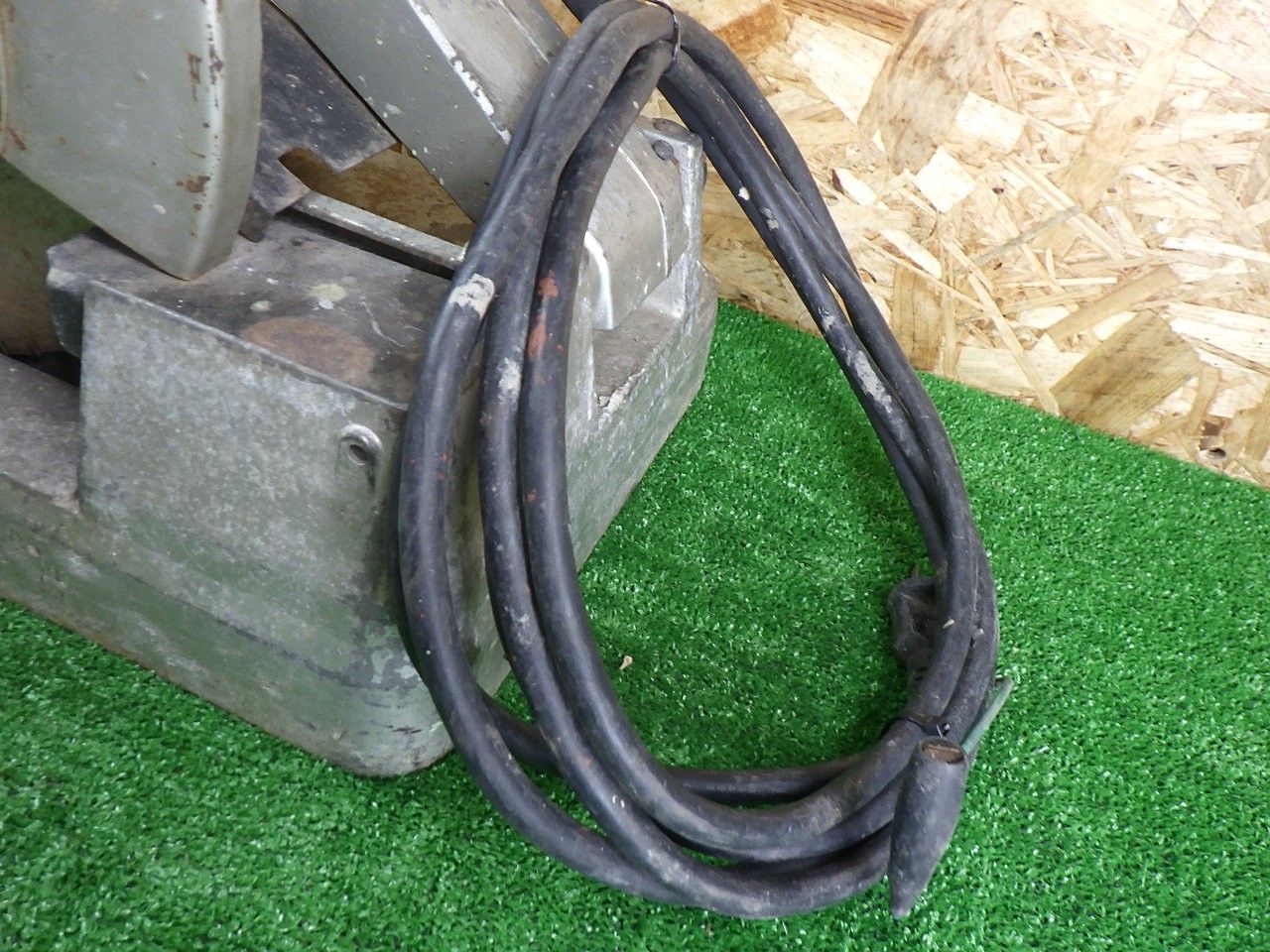 Motoyuki モトユキ