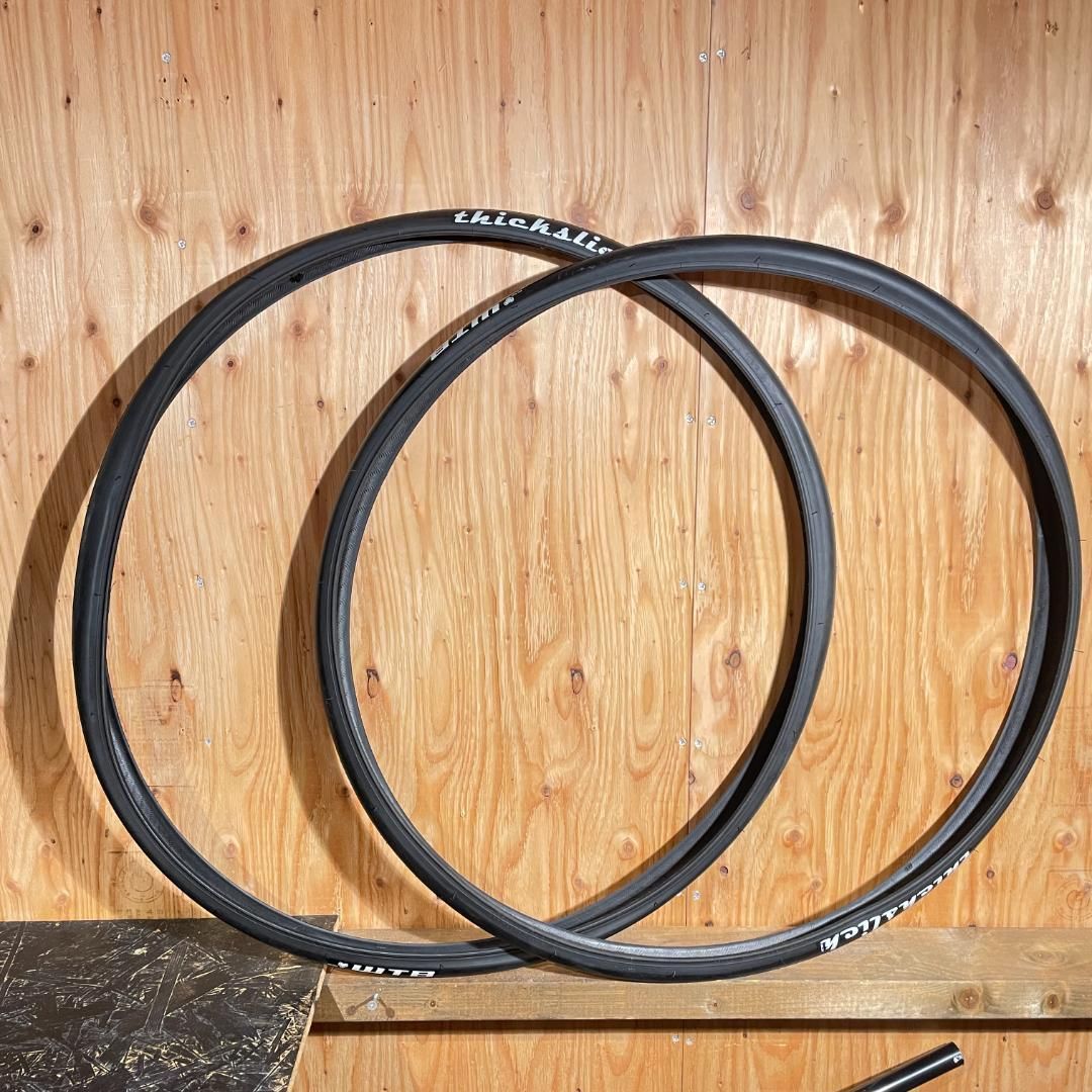 【新品】 WTB thickslick 700×23mm 2本セット ピスト 新品】 WTB thickslick 700×23mm 2本セット ピスト