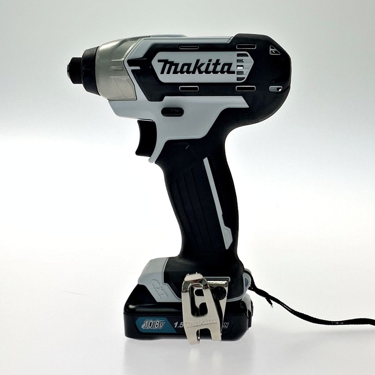 MAKITA マキタ 《 充電式インパクトドライバ 》白×黒 / TD110D TD110D