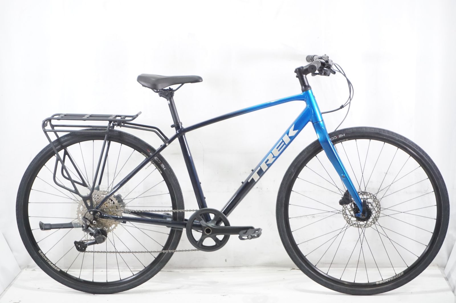 TREK トレック FX3 DISC 2025年モデル クロスバイク | バイチャリAKIBA店