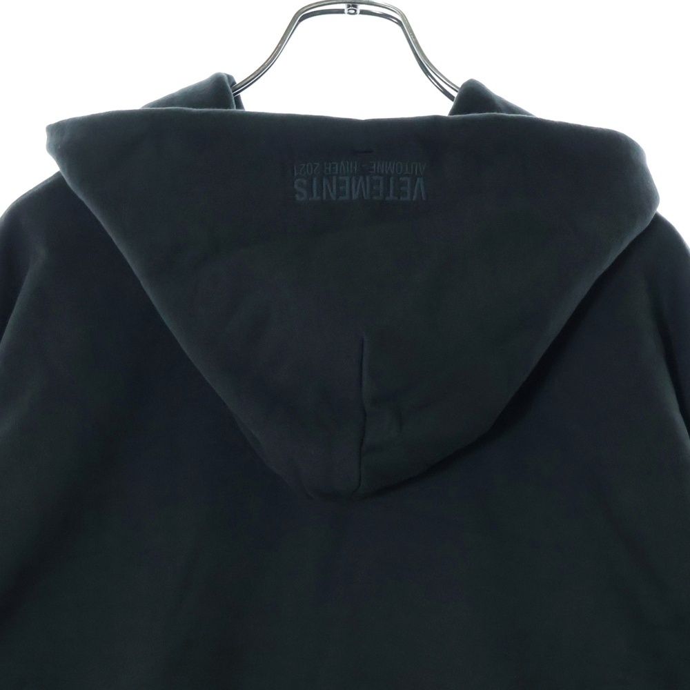 VETEMENTS ヴェトモン メタルパッチフーディ ブラック VETEMENTS ヴェトモン メタルパッチフーディ ブラック