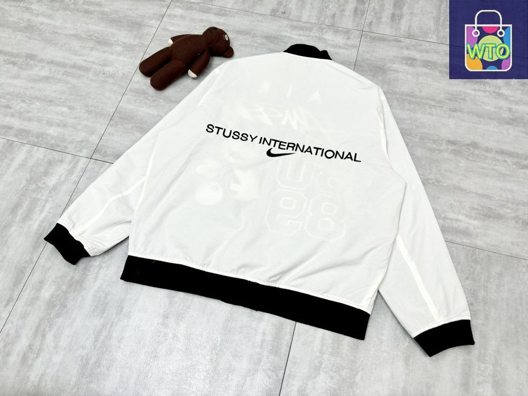 NIKE stussy リバーシブルジャケット Stussy x Nike Reversible Varsity Jacket Black/Sail Men's