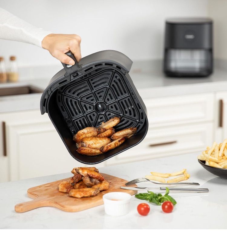 新品 COSORI コソリ ノンフライヤー 4.7L 大容量 家庭用 電気 エア