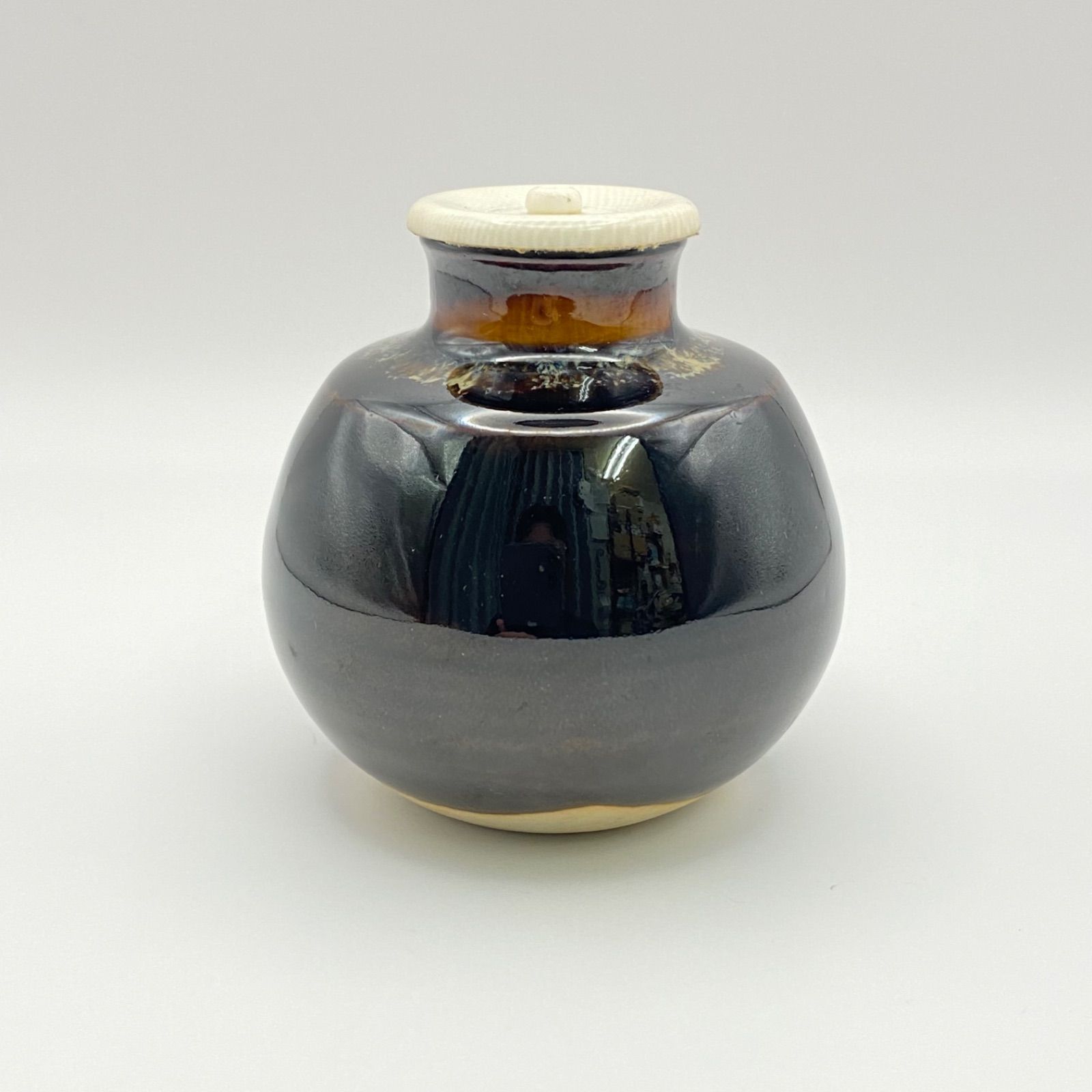 新古】丸壺茶入 桶谷定一 共箱入 仕覆：紹智花兎 茶道具 茶器 京