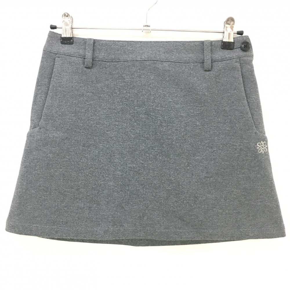 St Andrews ロゴ入りスカート グレー St ANDREWS スカート 「St ANDREWS」デジタルロゴプリント
