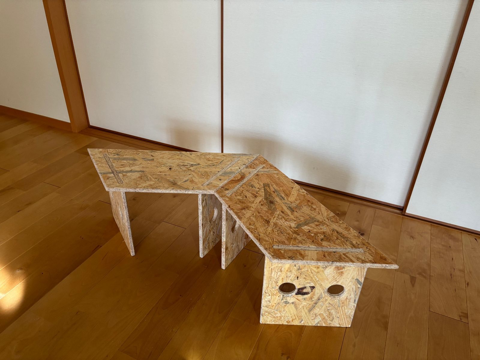 アウトドア 中サイズ ヘキサゴン 8個セット 囲炉裏テーブル OSB 家具 アウトドア 中サイズ ヘキサゴン 8個セット 囲炉裏テーブル OSB
