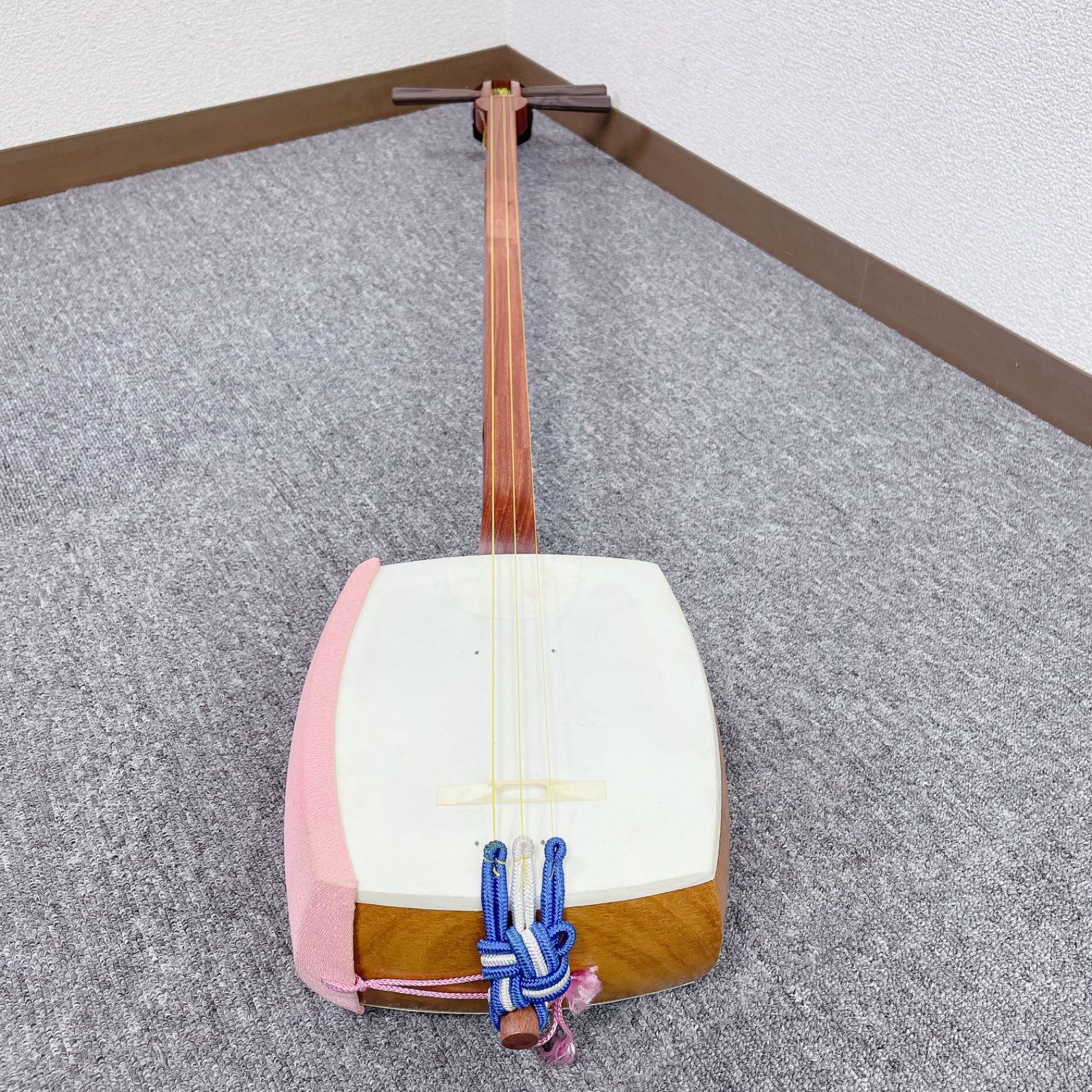 三味線 細棹 花梨 平溝 丸打胴 多数 和楽器