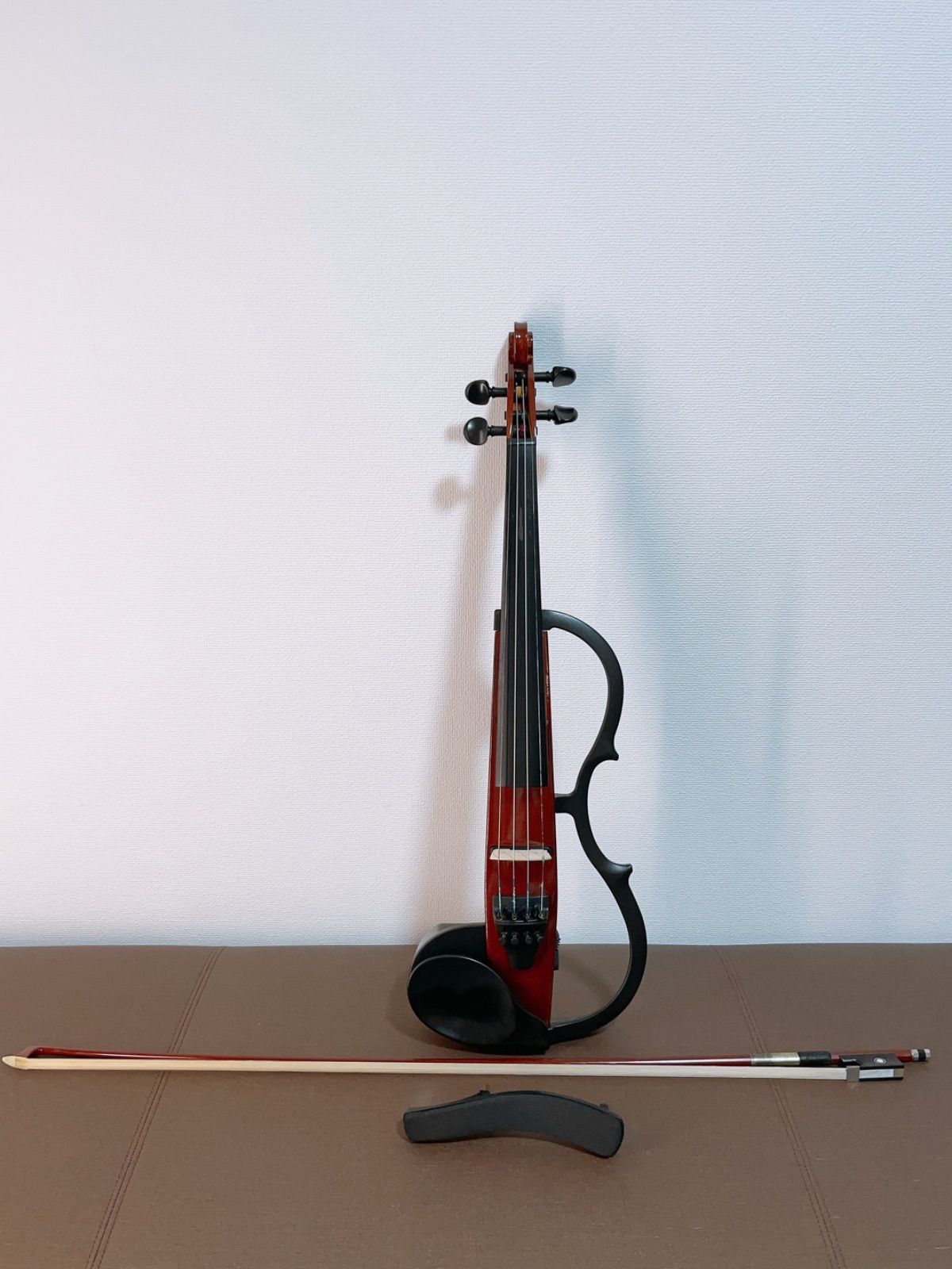 ヤマハYAMAHA サイレントバイオリン SV-120 【公式通販】