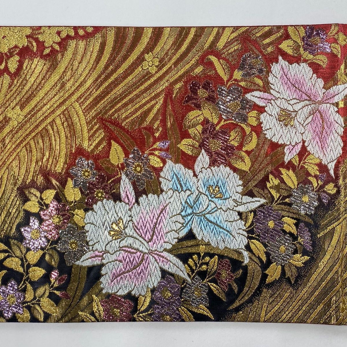 袋帯 秀品 草花 波 刺繍 箔 赤 六通 正絹 【中古】 - メルカリ