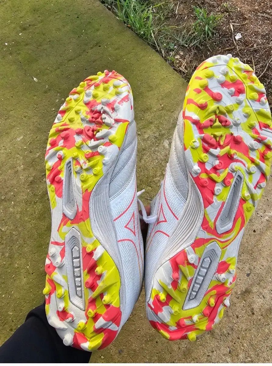 ミズノモレリアフットサル SALA JAPAN IN ホワイト×ブルー25.5