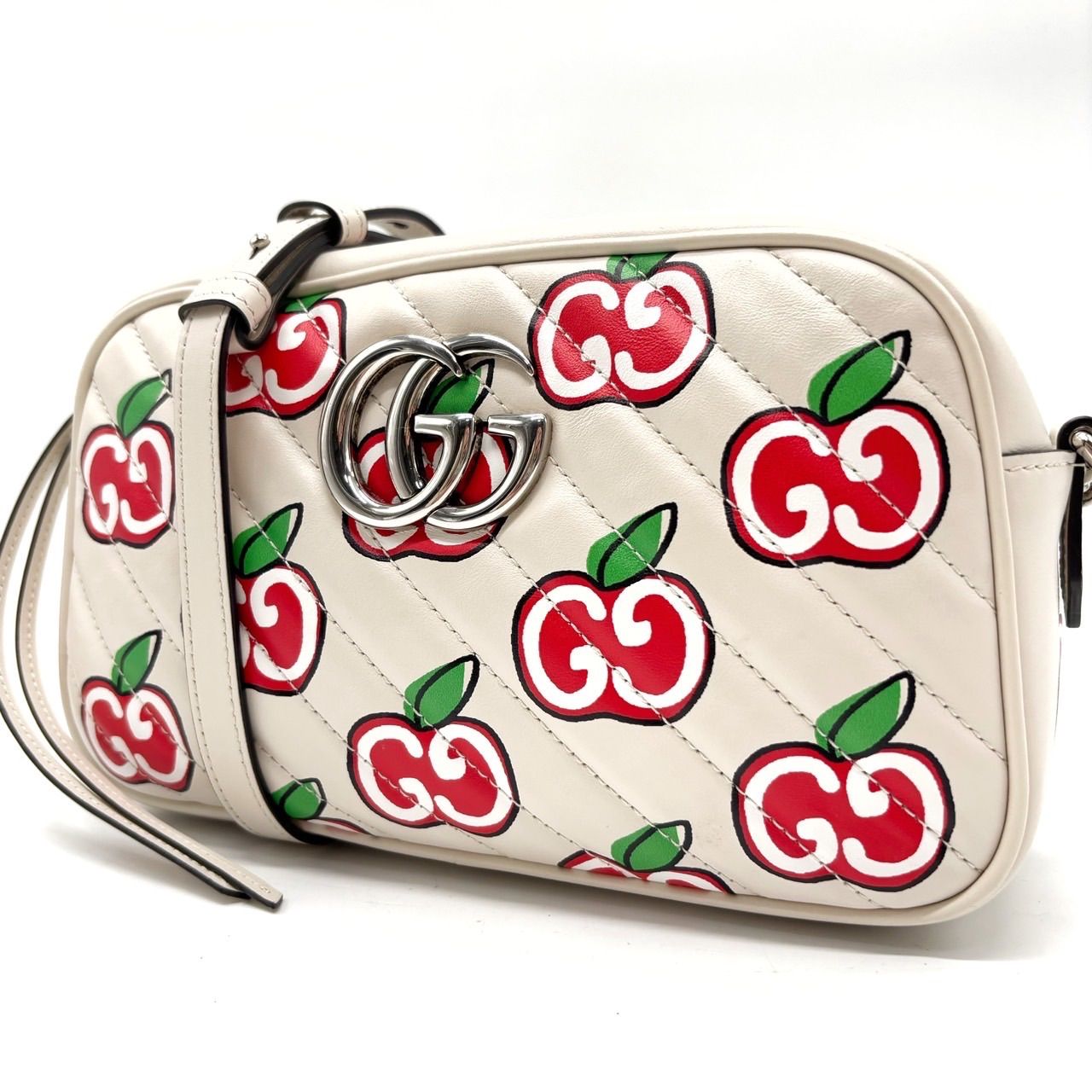 ✨未使用級・希少品✨ GUCCI グッチ カメラバッグ ショルダー ✨未使用級・希少品✨ GUCCI グッチ カメラバッグ ショルダー