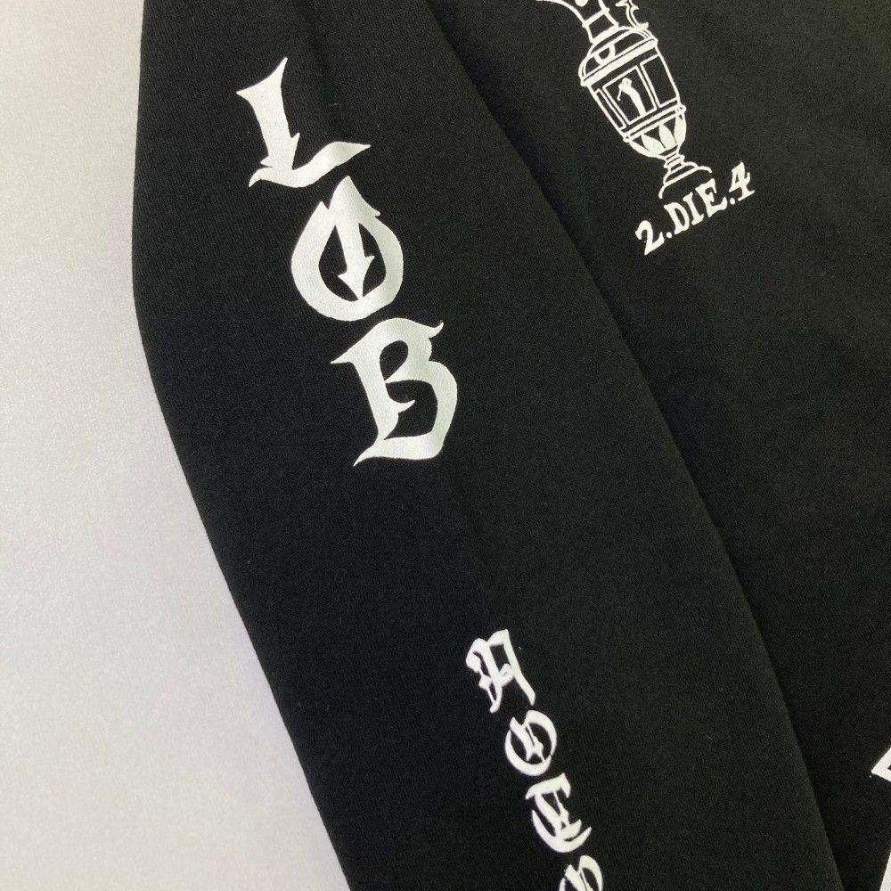 Sweat shirts