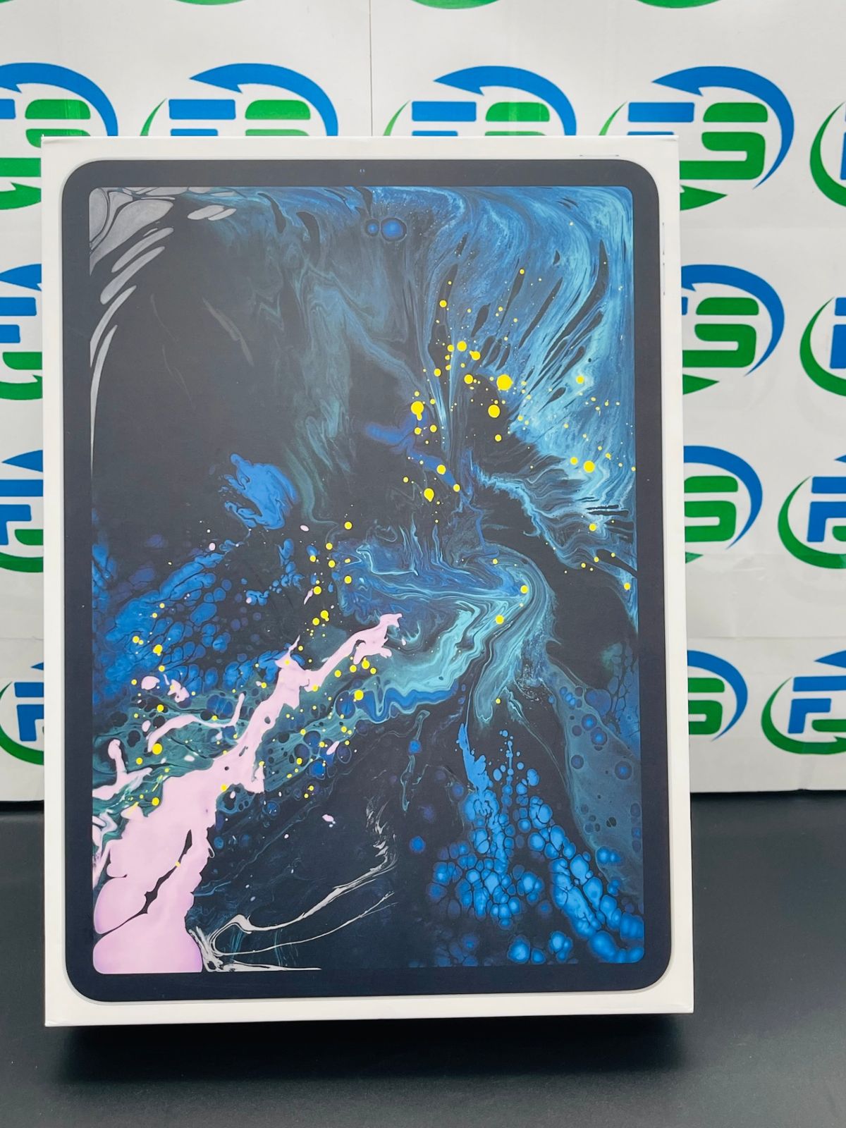 iPad Pro 11インチ第1世代  Wi-Fiモデル 256GB シルバー MTXR2J/A  ランクA 送料無料