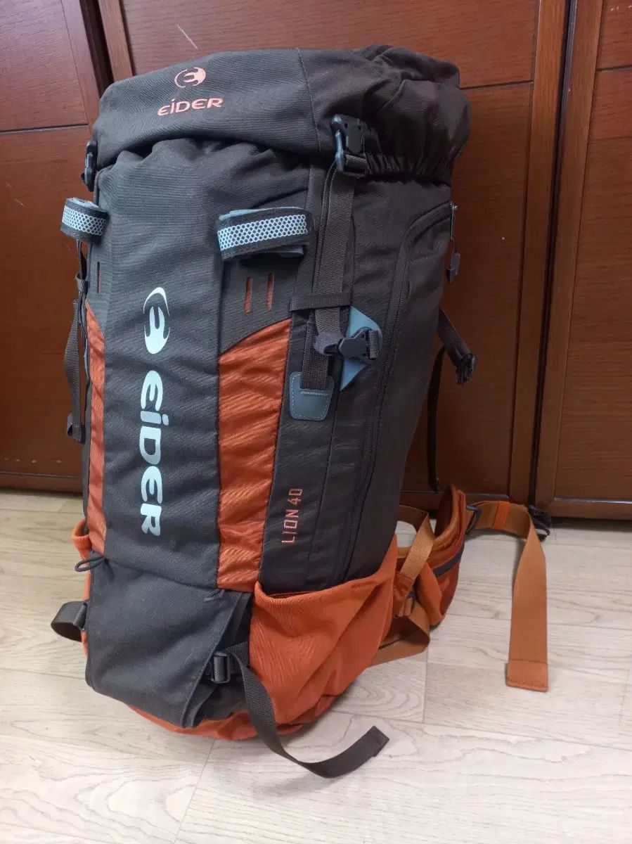 EIDER アイダー eider ライオン 40 リットル リュックサック