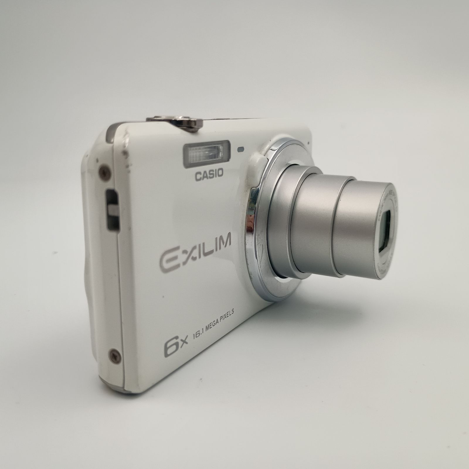 CASIO EXILIM EX-ZS25 Compact DIGITAL Camera White 白 カシオ