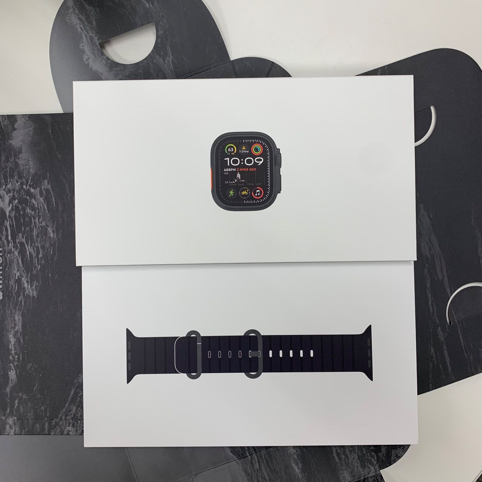 新品未使用】Apple Watch Ultra 本体 Apple Watch Ultra2 未使用未開封  