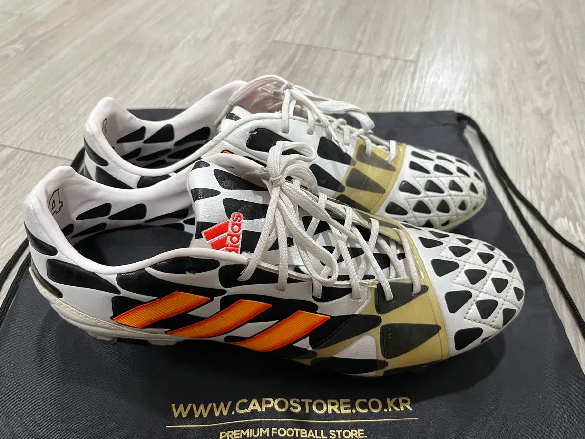 高品質 adidas アディダス ニトロチャージ HG WC 265 サッカーシューズ