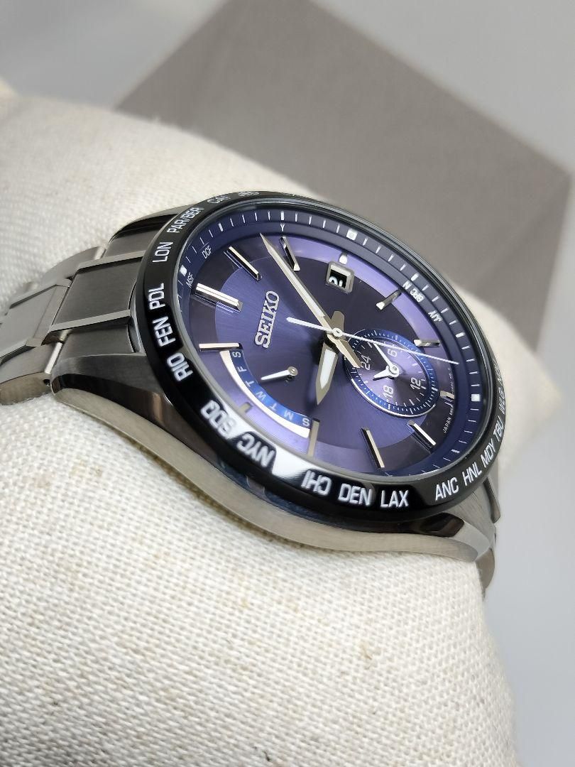 人気モデル セイコー ブライツ 電波ソーラー 軽量チタン クロノグラフ