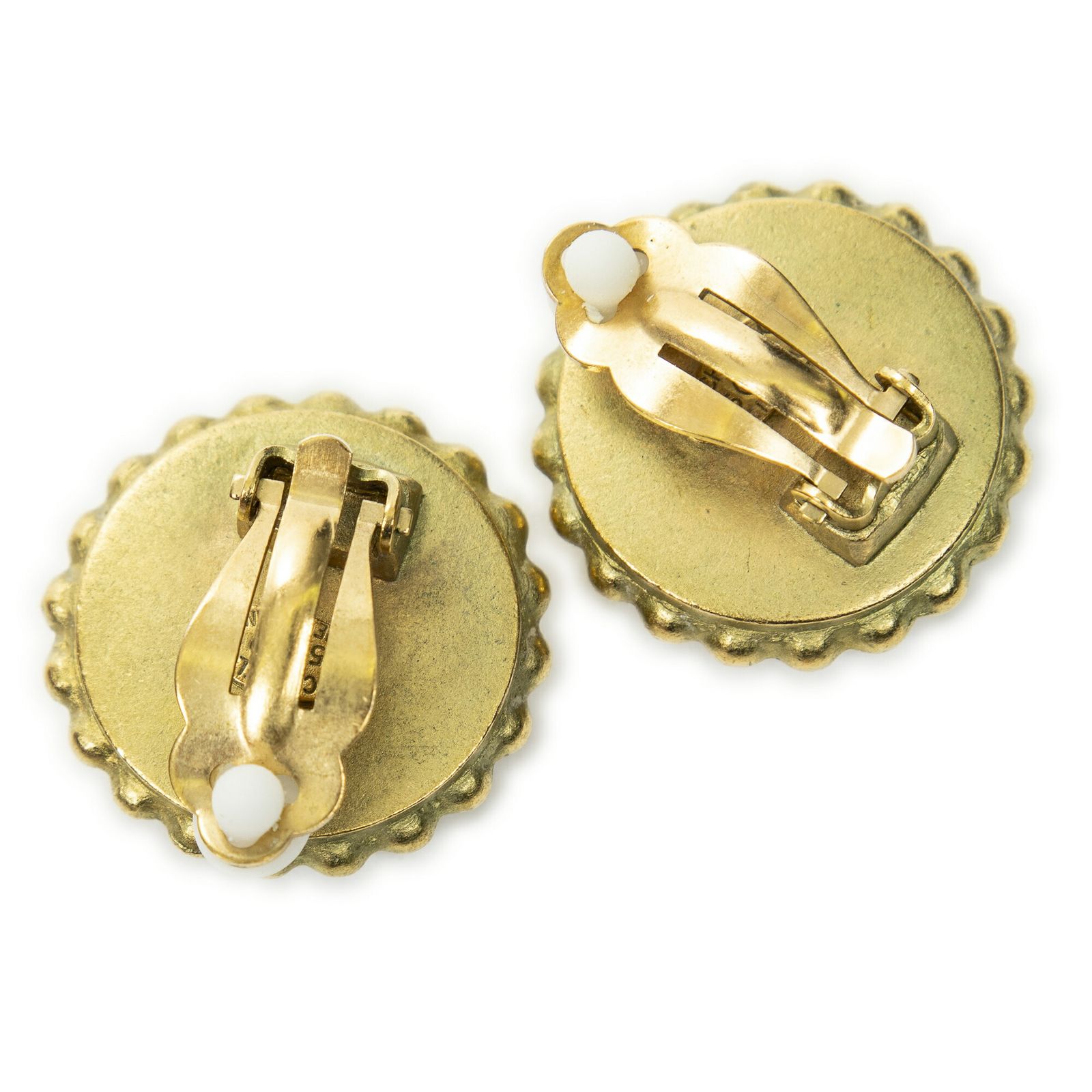 CHANEL シャネルラージ CC ラウンド クリップオン イヤリング金 黒金メッキA