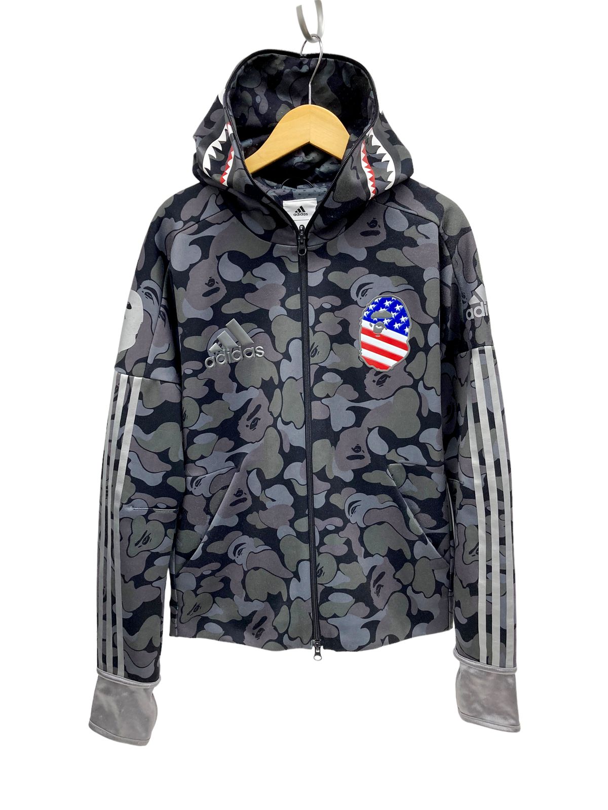 A BATHING APE (アベイシングエイプ)×adidas Originals