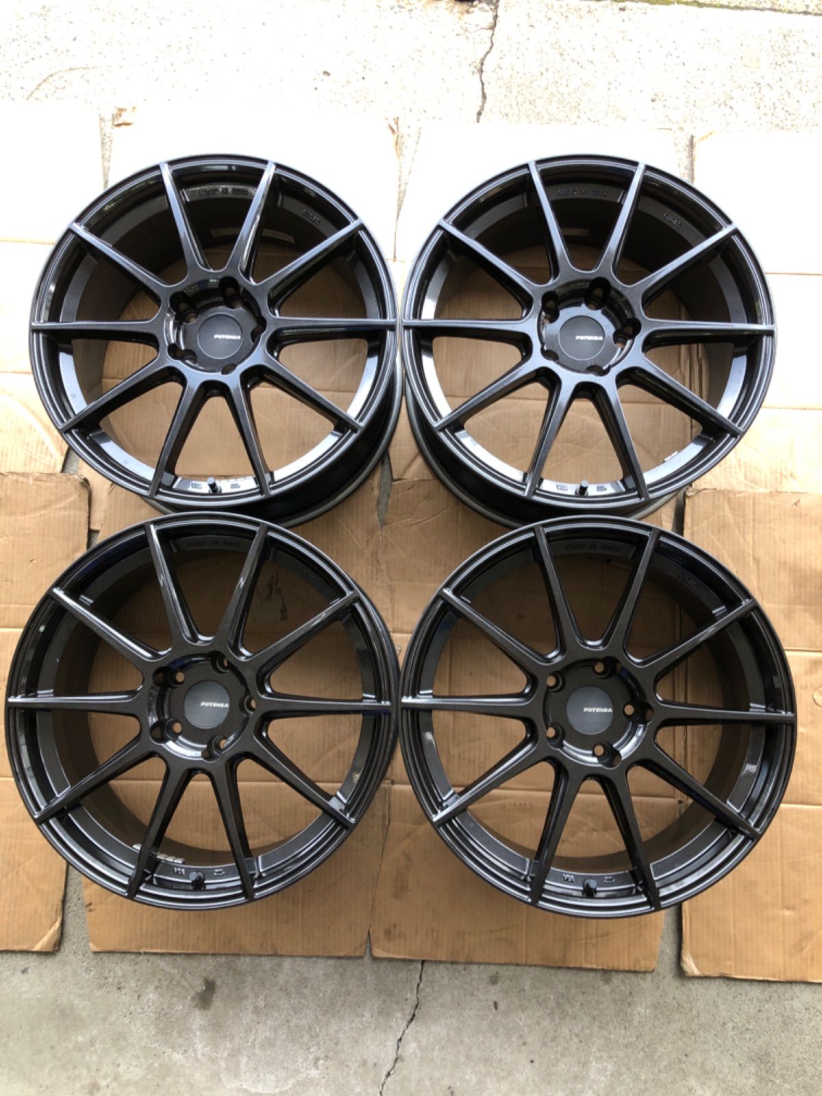 18インチ 8J 35 POTENZA SW010 レクサス クラウン プリウスα ENKEI製