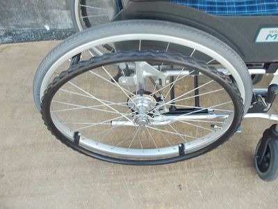 自走用車いす スキット