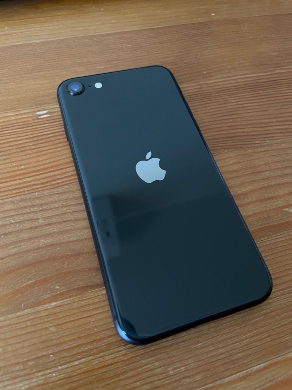 美品 iPhone SE 第2世代 128GB 黒 SIMフリー - メルカリ