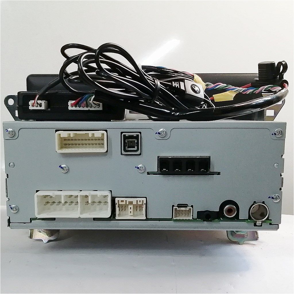 DAIHATSU ダイハツ　AVH-8308ZY 純正ダイハツ86180-B1250 オーディオディスプレイAVH8298ZY02