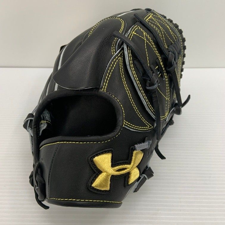 美品 アンダーアーマー 硬式用投手グローブ 【公式通販】