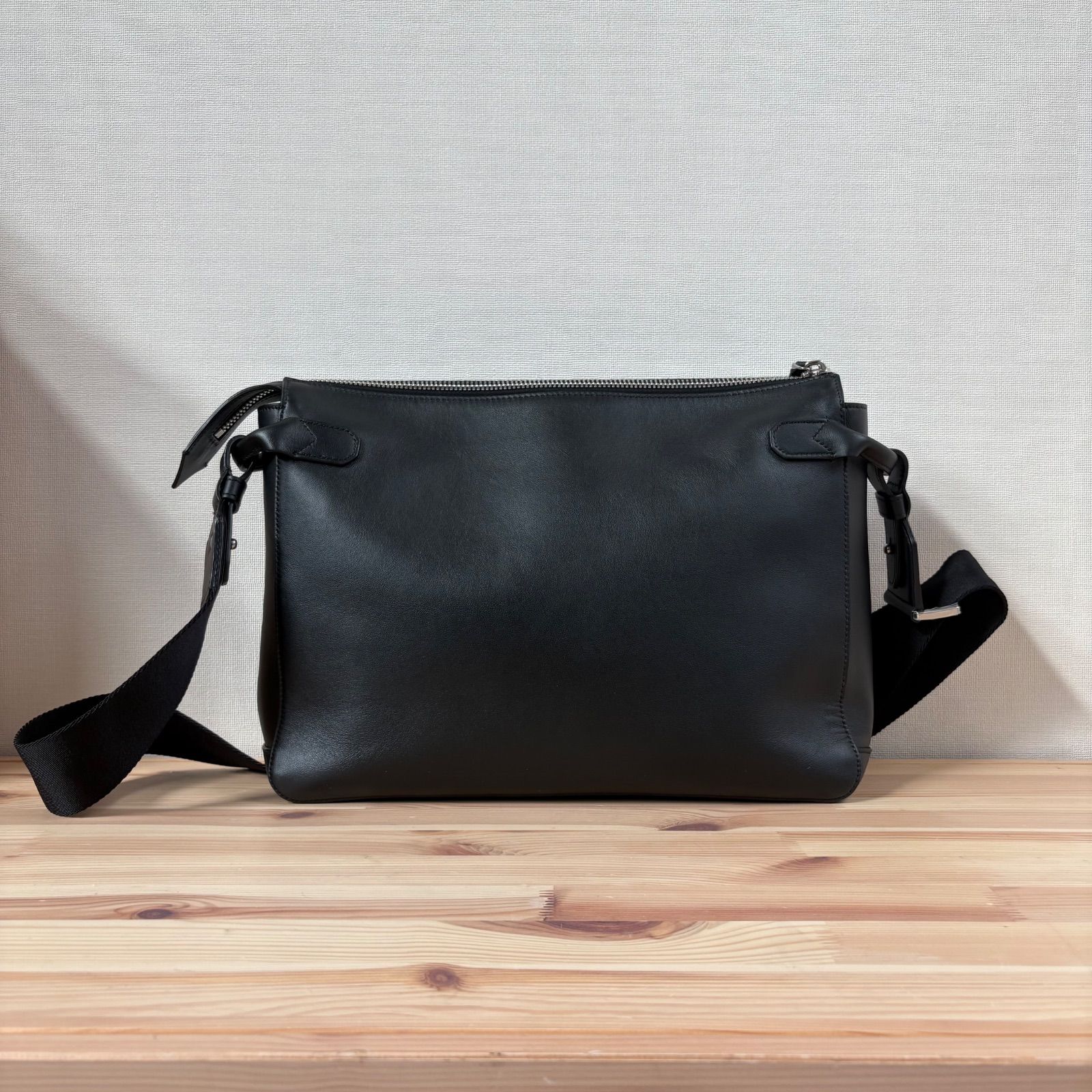 【新品】MONTBLANC マイスターシュテュック メッセンジャーバッグ 現行品 MONTBLANC モンブラン マイスターシュテュック セレクション ソフト