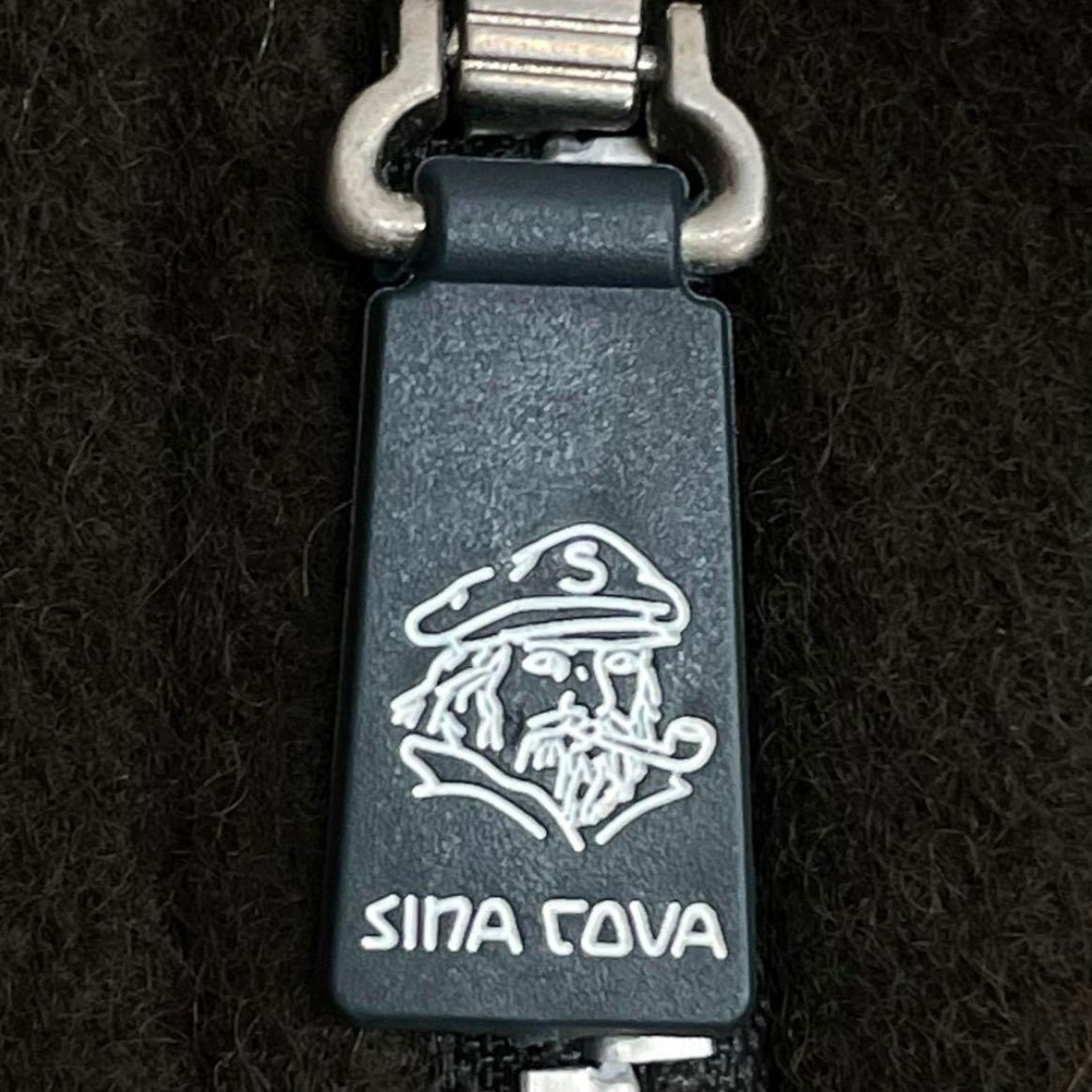 SINA COVA シナコバ 袖レザー ワッペン スタジャン ブルゾン メンズ 秋