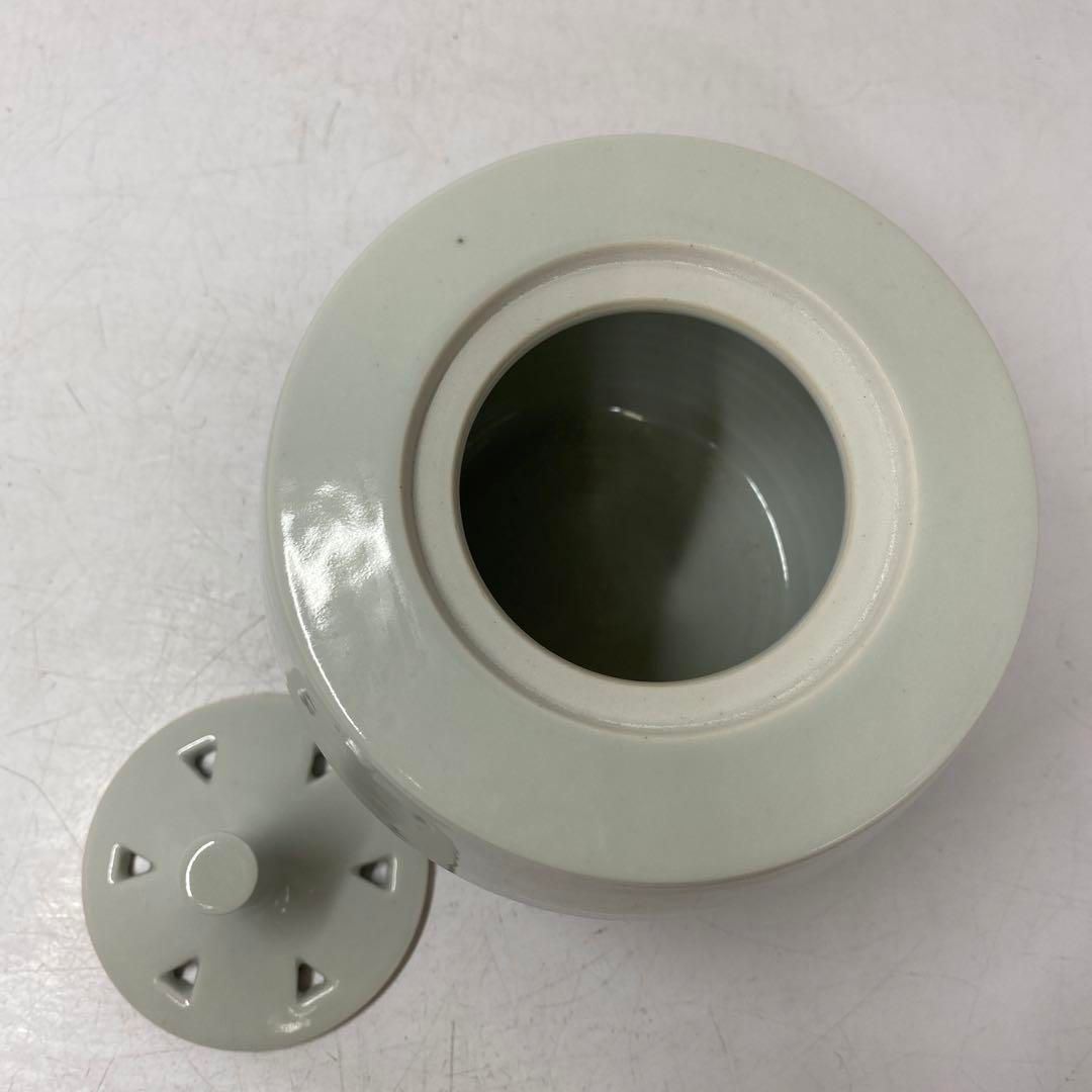 新開寛山造　白磁　香炉　共箱　幅約12㎝　東さ5-0624③ 新開寛山造 白磁 香炉 共箱 幅約12㎝ 東さ5-0624③ - メルカリ