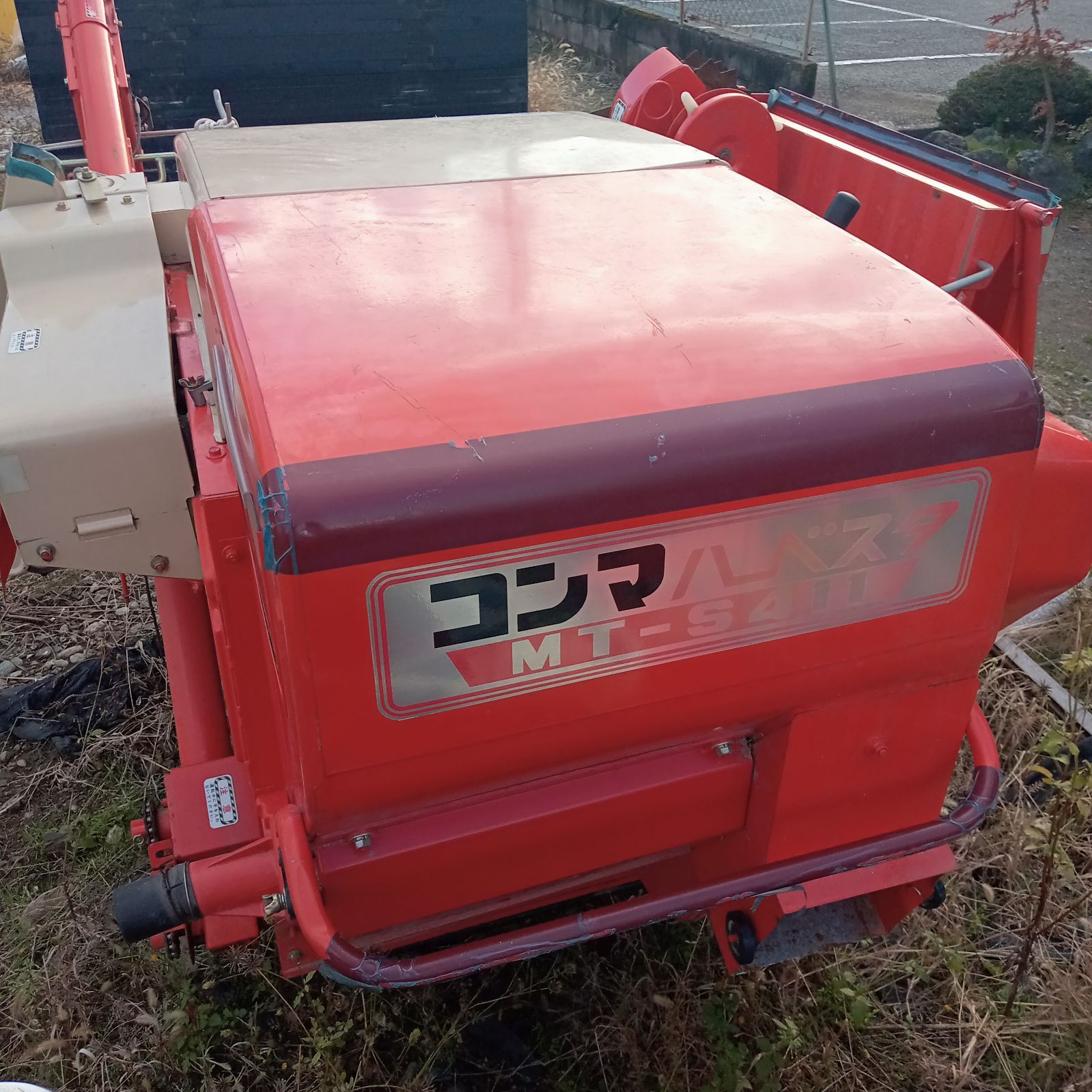 ハーベスタ MT-S411