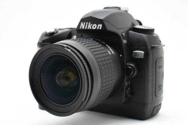 美品 ｜ Nikon D70 レンズセット ボディ デジタル｜E001 外観並級