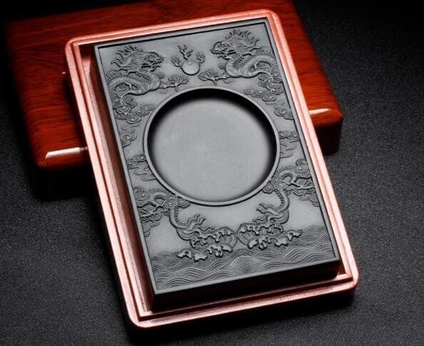 歙硯 双竜戯珠 佳品原石黒竜尾 老坑 端硯 天然原石 用 收藏 書道 絵画 硯 プレゼントに最適