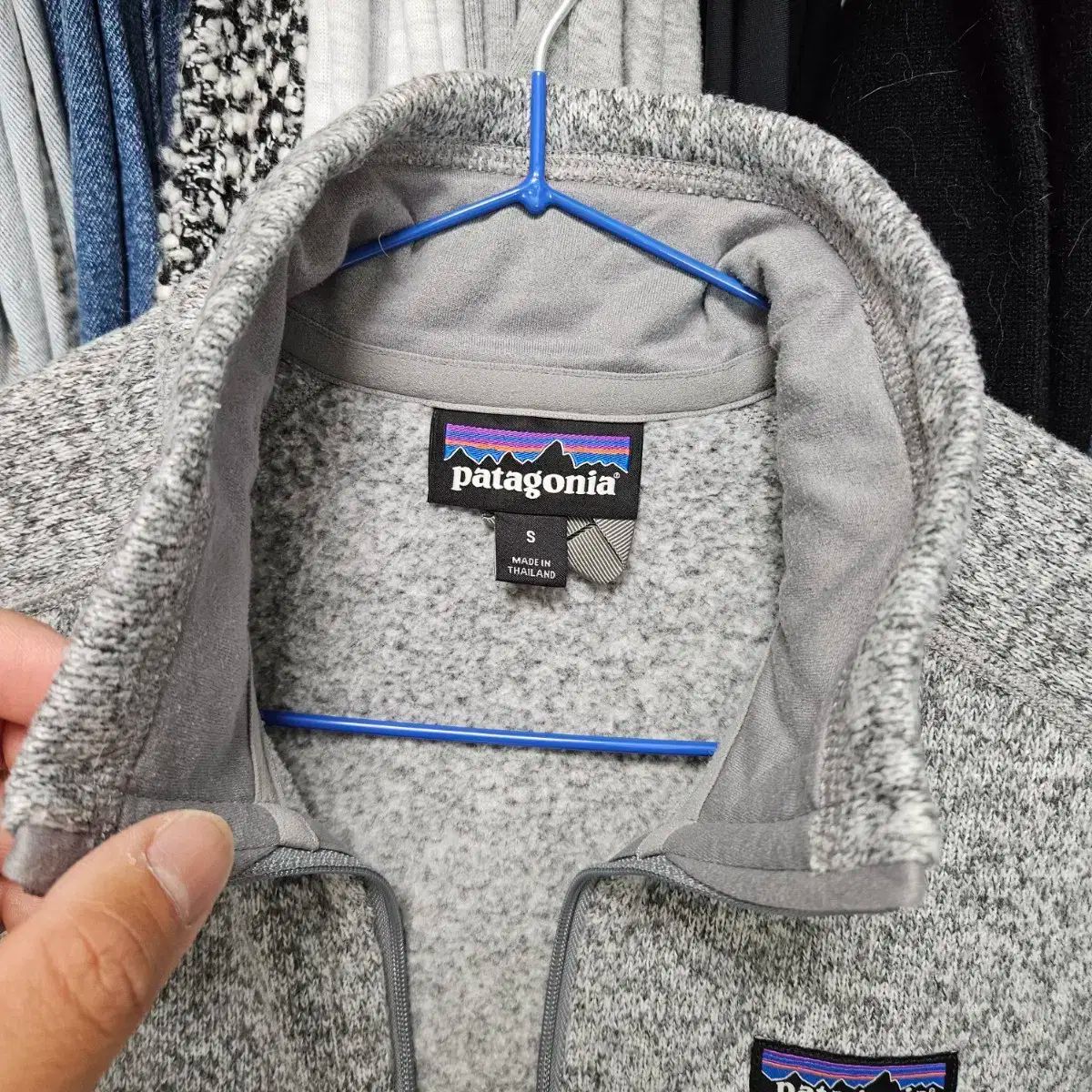 販売 S