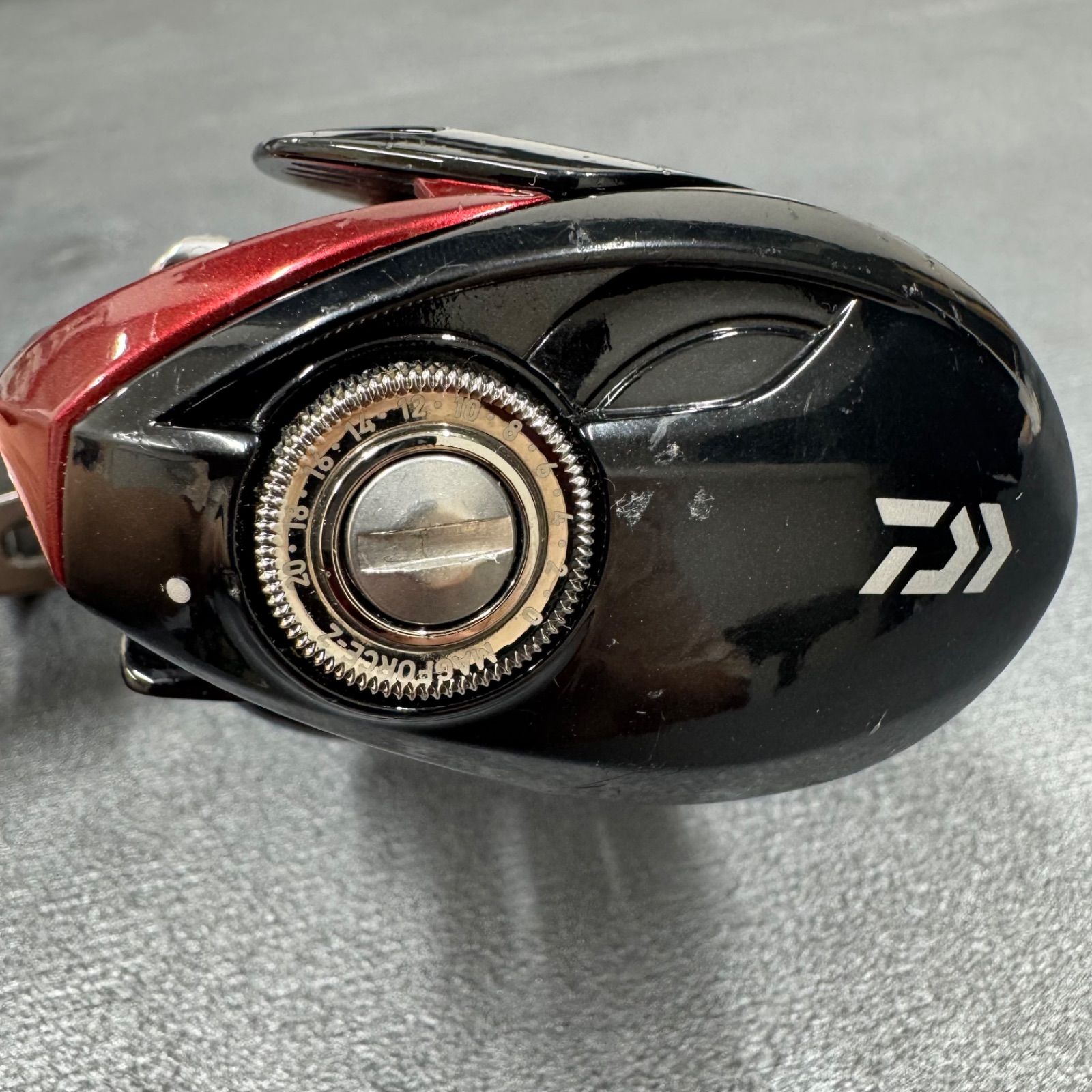 ダイワ ベイトリール ダイワ(Daiwa) ベイトリール シーバス モアザン 14 PE SV 8.1L