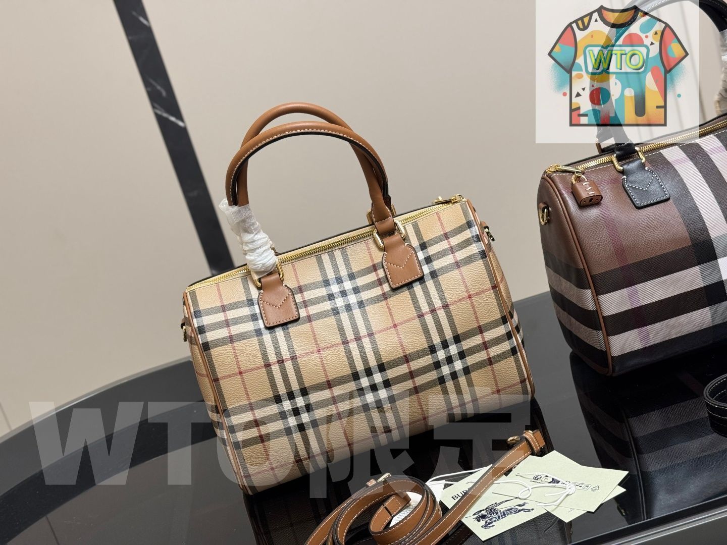 今日WTO】Burberry ピローバッグ 31×21cm-WTO輸入-PV40 - メルカリ