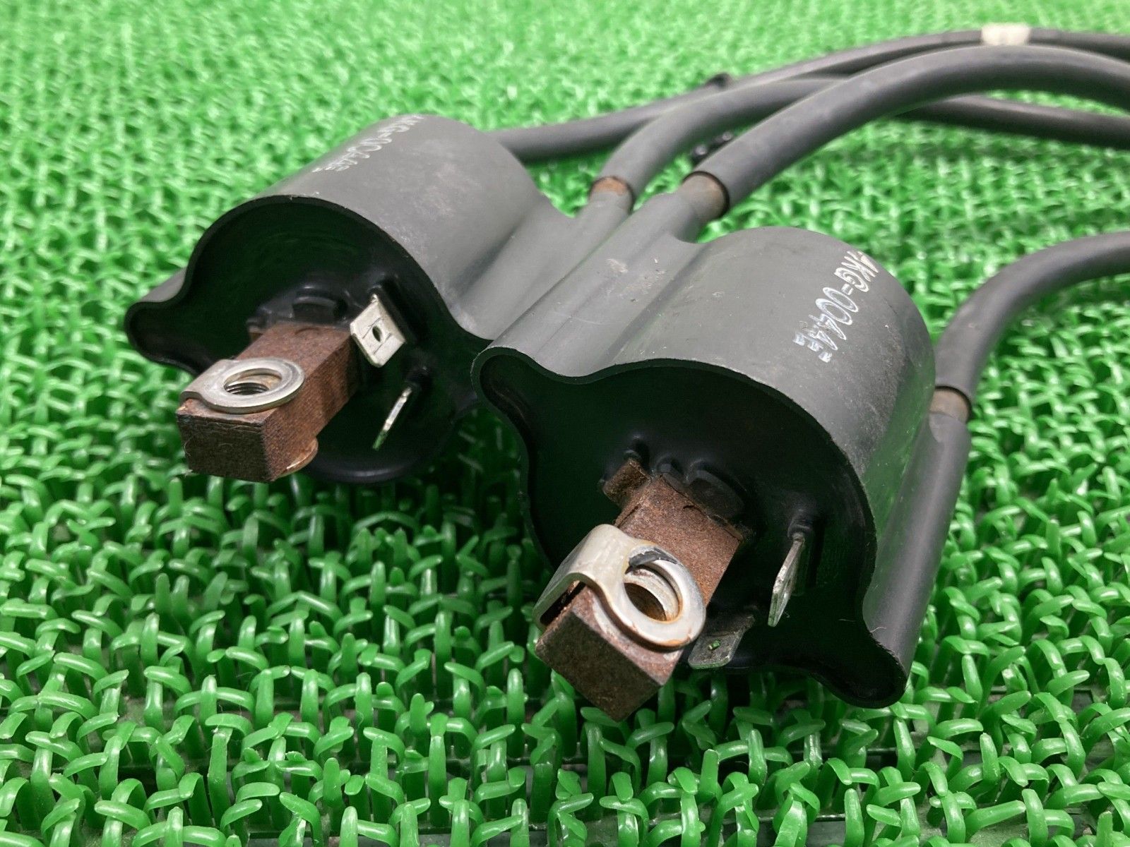 XJR1200 イグニッションコイル 4KG ヤマハ 純正 バイク 部品 プラグコード IGコイル 点火コイル 機能的問題なし 品薄 Ev