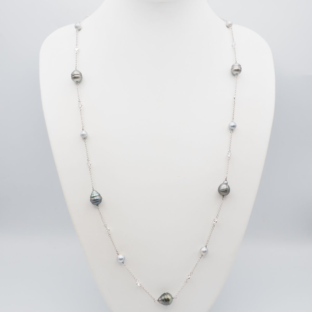 淡水パール　バロックパール　ネックレス　STERLING SILVER 刻印入り B255 バロックパール 淡水真珠 JanJan刻印 ネックレス