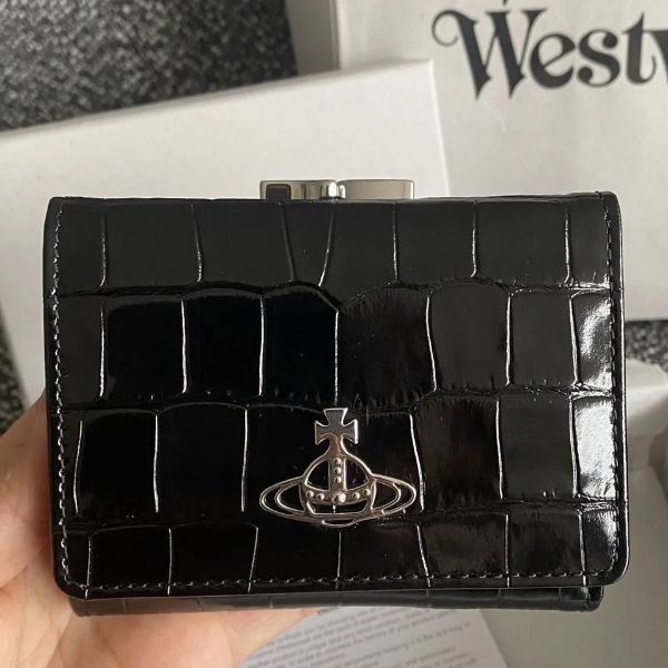 vivienne westwood 折りたたみ財布 三つ折り財布 ミニ財布 - メルカリ