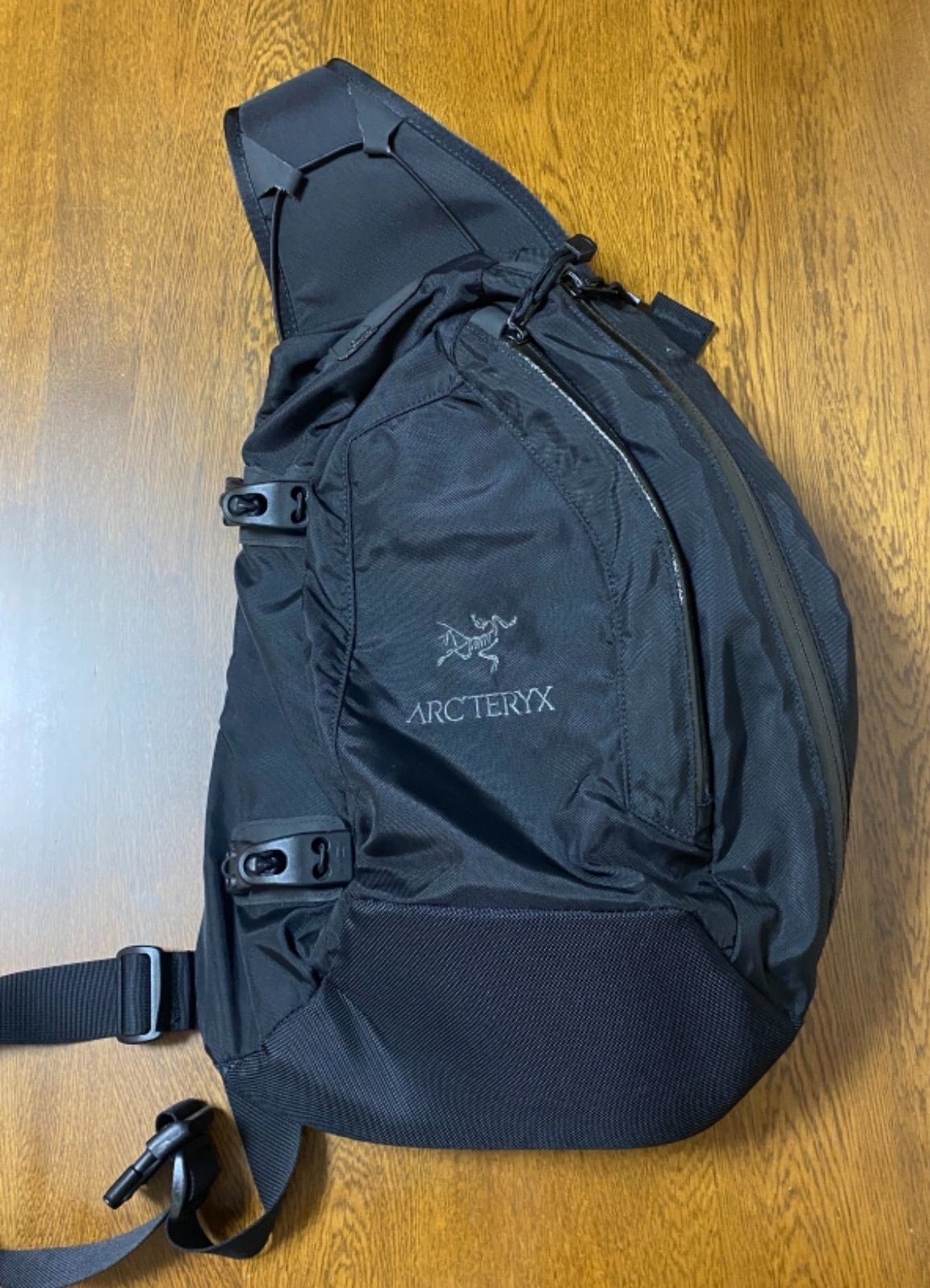 アークテリクス Arc'teryx quiver クイバー 最大51％オフ！ - バッグ