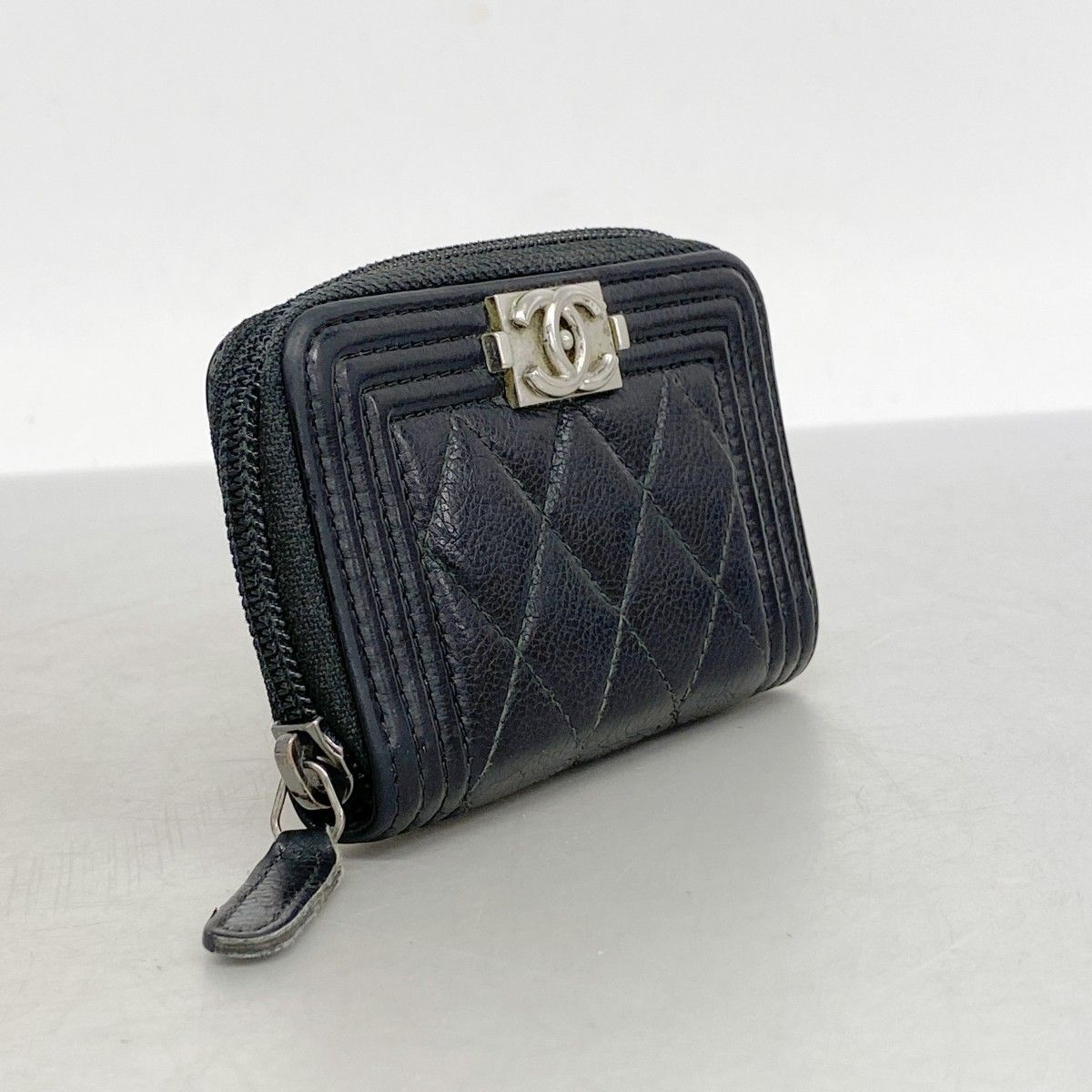 5id4936-h】シャネル コインケース ボーイシャネル レザー ブラック  