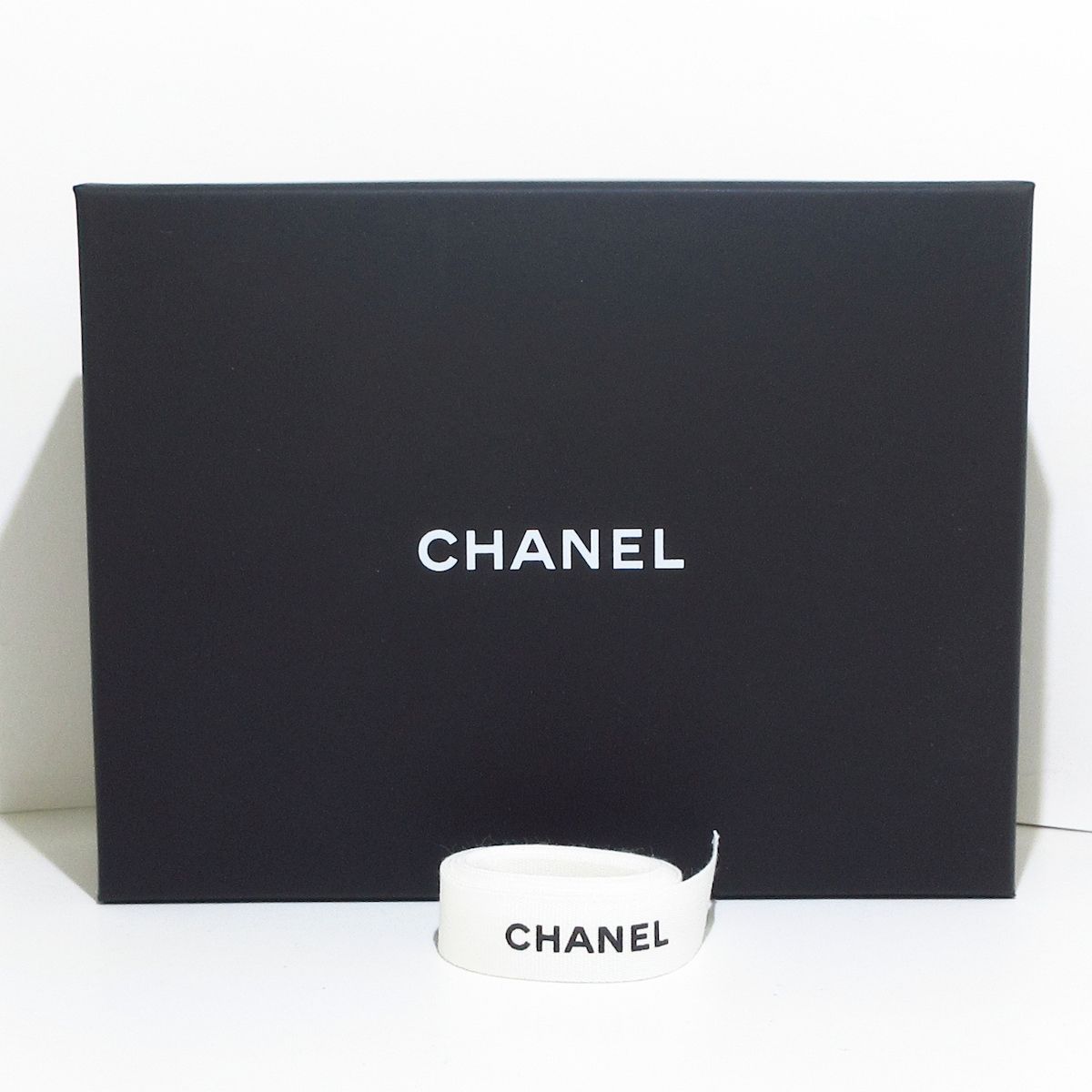 CHANELリボン2ロール白＆黒 CHANELリボン2ロール白＆黒