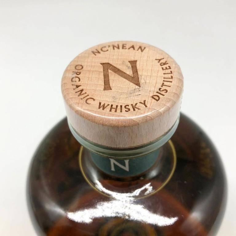 ノックニーアン ショップ オーガニック シングルモルト 700ml 46%【W4