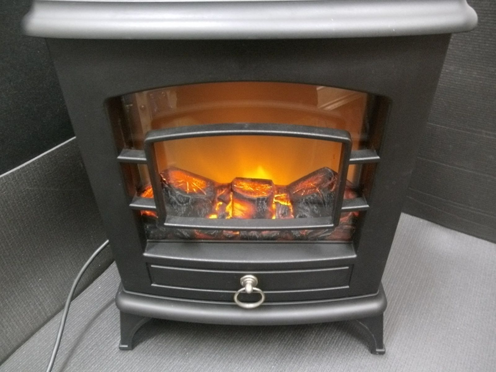 中古品 2019年製 スリーアップ 暖炉型ヒーター ノスタルジア CH-T1840