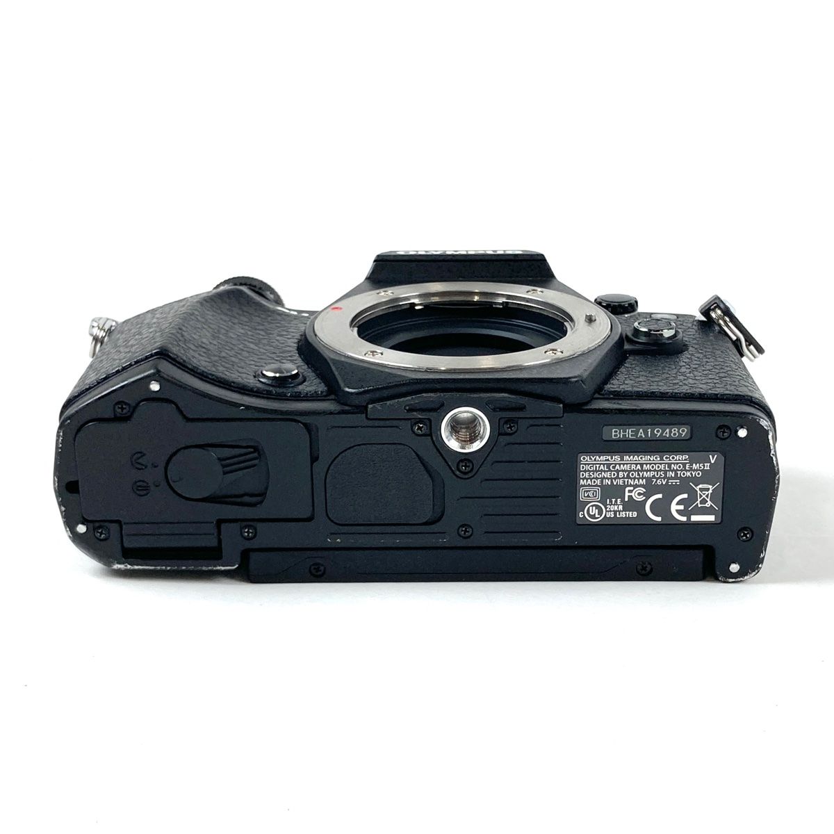 ★オリンパス★OM-D E-M5 Mark Ⅱ★ミラーレス一眼★OLYMPUS★ 中古】オリンパス ミラーレス一眼 OM-D E-M5 Mark II シルバー【B】