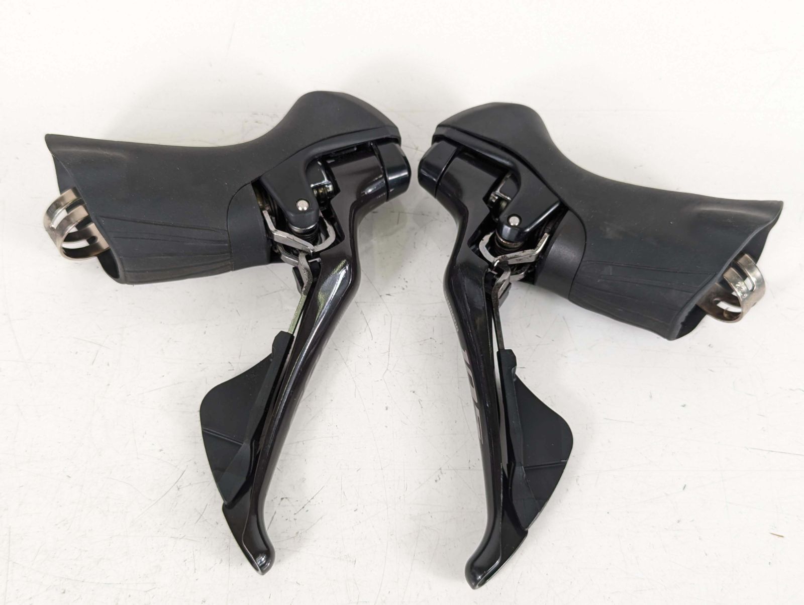 全品送料無料! 並品 Shimano シマノ 105 ST R7000 非油圧 機械式 2x 11 STIレバー ST251006A