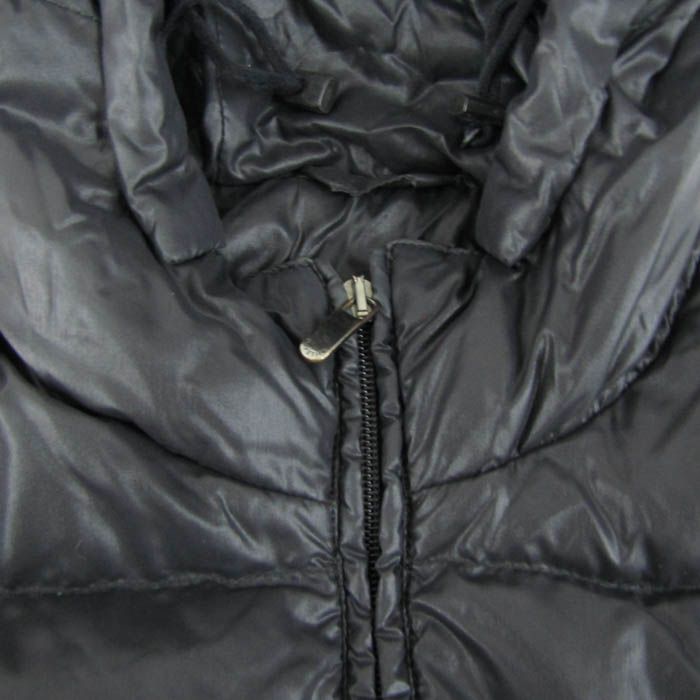 デュベティカ ダウンジャケット ジャンパー アウター Adhara