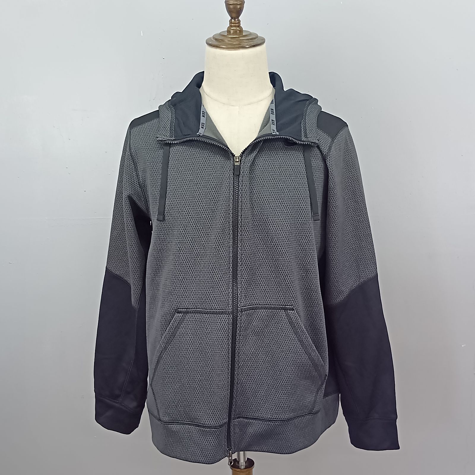 NIKE XXL サイズ ジャージ 上下セット THERMA-FIT サーマフィット 保温 グレー ナイキ